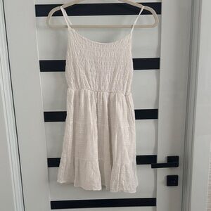 White Sleeveless Dress